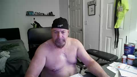 Snapshot of flaguy3233 chatting on 01/30/25, 06:32 Florida guy online show from 01/30/25, 06:32