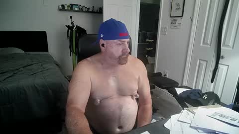 Snapshot of flaguy3233 chatting on 09/29/25, 07:19 Florida guy online show from 09/29/25, 07:19