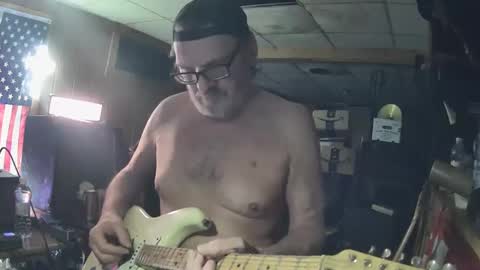 flamingfartguy online show from 10/03/25, 07:55