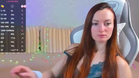 Snapshot of flamystar chatting on 03/12/25, 11:44 Yana online show from 03/12/25, 11:44