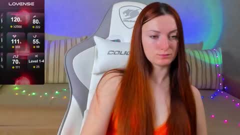 Yana online show from 10/26/25, 12:05