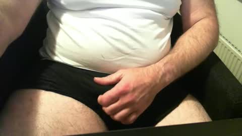 flash83 online show from 11/21/25, 06:39