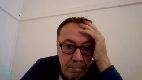 Snapshot of flenzo44 chatting on 11/29/25, 01:58 flenzo44 online show from 11/29/25, 01:58