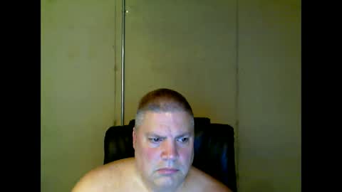 Snapshot of fletch32 chatting on 02/03/25, 02:03 jd online show from 02/03/25, 02:03