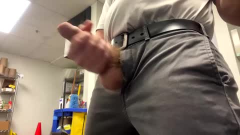 flintstones_rock online show from 12/28/24, 05:46