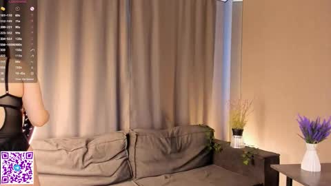 Doloras online show from 10/14/25, 06:25