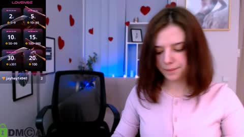 Snapshot of flora_ri chatting on 03/03/25, 01:31 just ask me online show from 03/03/25, 01:31