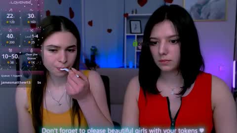 Snapshot of flora_ri chatting on 03/10/25, 04:46 just ask me online show from 03/10/25, 04:46
