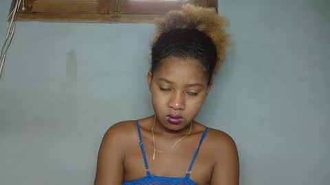 Snapshot of florencia011 chatting on 02/04/25, 10:54 florencia011 online show from 02/04/25, 10:54