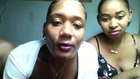 Snapshot of florencia011 chatting on 02/14/25, 04:41 florencia011 online show from 02/14/25, 04:41