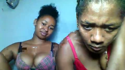 Snapshot of florencia011 chatting on 02/27/25, 10:48 florencia011 online show from 02/27/25, 10:48