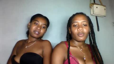 Snapshot of florencia011 chatting on 03/07/25, 12:01 florencia011 online show from 03/07/25, 12:01