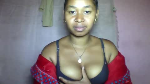 Snapshot of florencia011 chatting on 10/17/25, 06:38 florencia011 online show from 10/17/25, 06:38