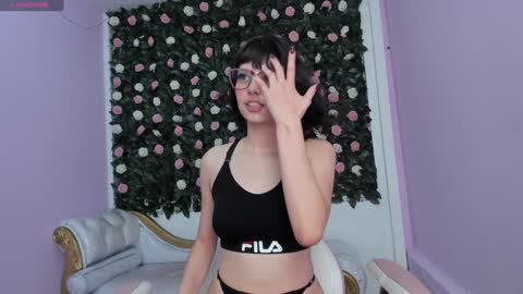 Snapshot of flower_dulce chatting on 01/05/25, 06:13 Dulce online show from 01/05/25, 06:13