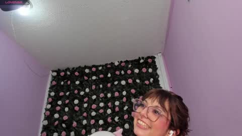 Snapshot of flower_dulce chatting on 01/18/25, 05:48 Dulce online show from 01/18/25, 05:48