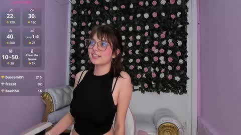 Snapshot of flower_dulce chatting on 01/20/25, 05:48 Dulce online show from 01/20/25, 05:48