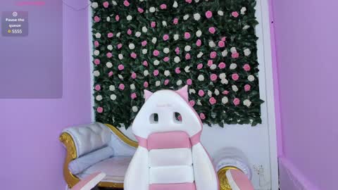 Snapshot of flower_dulce chatting on 01/28/25, 02:21 Dulce online show from 01/28/25, 02:21