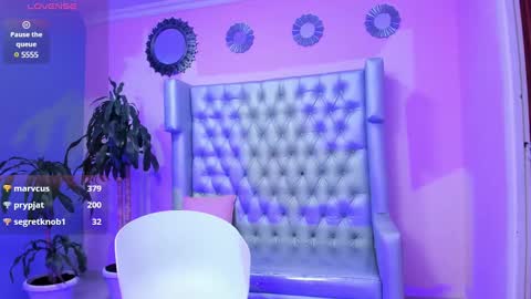Snapshot of flower_dulce chatting on 03/06/25, 05:11 Dulce online show from 03/06/25, 05:11