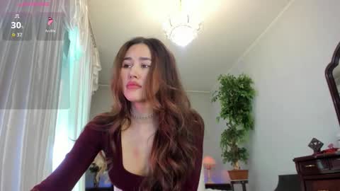 Nicole online show from 10/12/25, 11:48