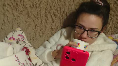 Snapshot of flowercandydoll chatting on 02/08/25, 10:08 say meow and send tip online show from 02/08/25, 10:08