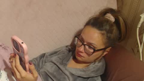 Snapshot of flowercandydoll chatting on 09/29/25, 11:15 say meow and send tip online show from 09/29/25, 11:15