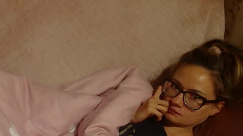 Snapshot of flowercandydoll chatting on 10/02/25, 05:09 say meow and send tip online show from 10/02/25, 05:09