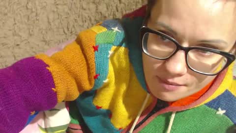 Snapshot of flowercandydoll13 chatting on 12/06/24, 06:50 say meow and send tip online show from 12/06/24, 06:50