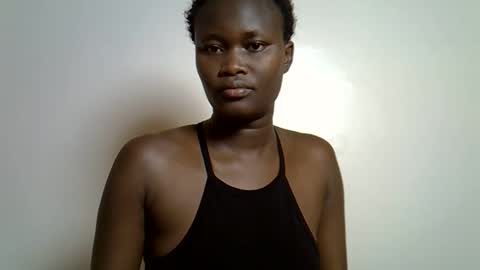 Snapshot of flowerdiva002 chatting on 10/29/25, 07:21 flowerdiva002 online show from 10/29/25, 07:21