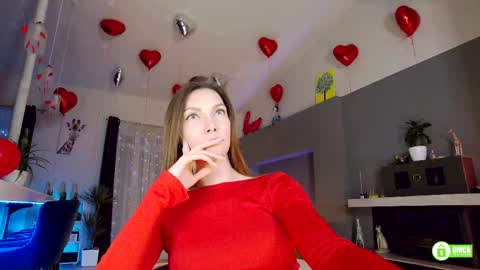 Snapshot of flowerr_powerr chatting on 02/14/25, 11:53 Katrin online show from 02/14/25, 11:53
