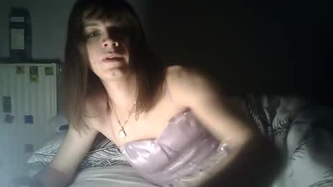 Snapshot of flowpinou chatting on 12/04/24, 10:51 Emmy online show from 12/04/24, 10:51