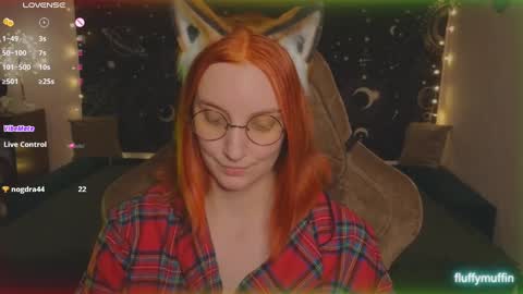Snapshot of fluffy_muffin3 chatting on 02/08/25, 06:55 Agatha online show from 02/08/25, 06:55