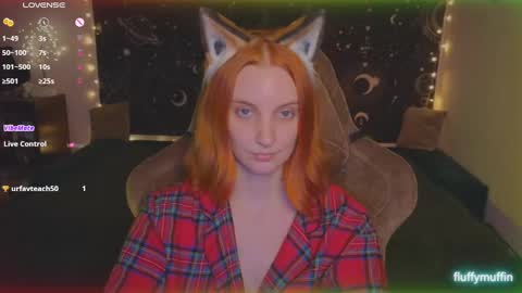 Snapshot of fluffy_muffin3 chatting on 02/09/25, 06:58 Agatha online show from 02/09/25, 06:58