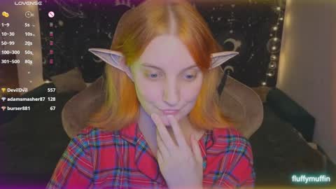 Snapshot of fluffy_muffin3 chatting on 02/27/25, 01:27 Agatha online show from 02/27/25, 01:27