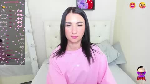 Lina online show from 12/07/24, 02:53