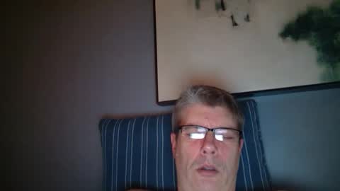 Snapshot of fluidconscience chatting on 01/22/25, 06:42 FluidConscience online show from 01/22/25, 06:42