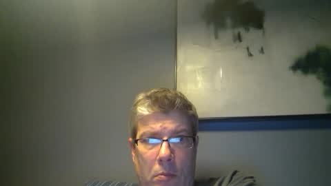 Snapshot of fluidconscience chatting on 01/26/25, 06:07 FluidConscience online show from 01/26/25, 06:07