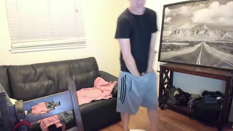 Snapshot of fngaymerguy chatting on 09/19/25, 04:03 bulge vpl online show from 09/19/25, 04:03