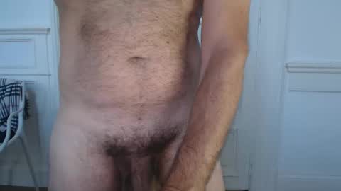 Snapshot of foreign_off chatting on 01/02/25, 10:33 Foreign Off online show from 01/02/25, 10:33