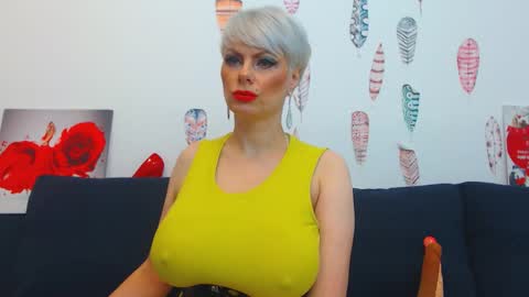 Adana online show from 10/19/25, 10:43