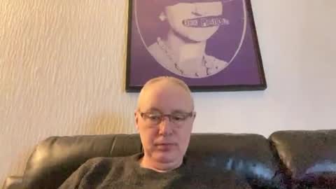 forteanc69 online show from 12/12/24, 07:59