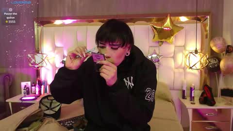 Foxxy  online show from 11/11/25, 11:10