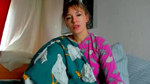 Foxy online show from 09/22/25, 01:07
