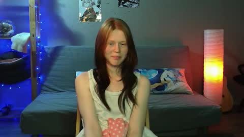 Snapshot of foxy_flame chatting on 01/14/25, 06:49 Kira online show from 01/14/25, 06:49
