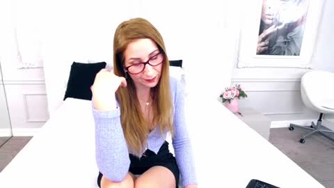 Snapshot of foxy_ramona chatting on 01/26/25, 03:47 Ana online show from 01/26/25, 03:47
