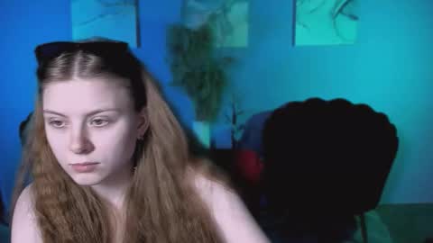 foxy_tease_ online show from 11/13/25, 10:03