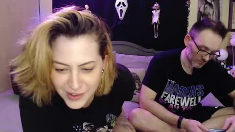 Mallory Koxx online show from 10/08/25, 07:50