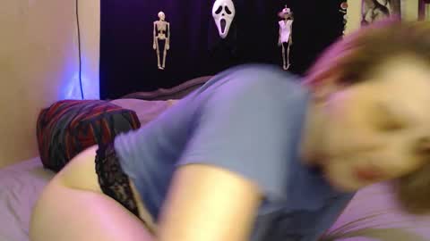 Mallory Koxx online show from 10/10/25, 08:24