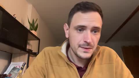 fraisetagada359 online show from 10/31/25, 08:37