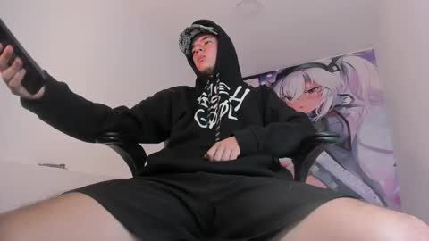 Snapshot of fran_boy_ chatting on 11/22/25, 05:06 Fran online show from 11/22/25, 05:06