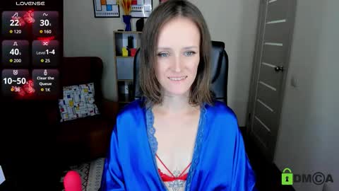 Snapshot of francescacollins chatting on 09/22/25, 03:58 Fran online show from 09/22/25, 03:58
